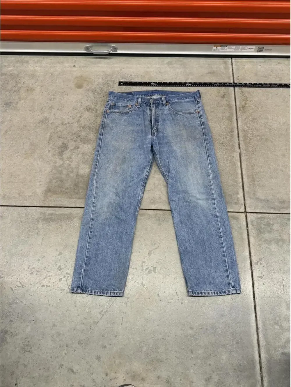 vintage levis 505 faded blue straight leg jeans size 36 x 30